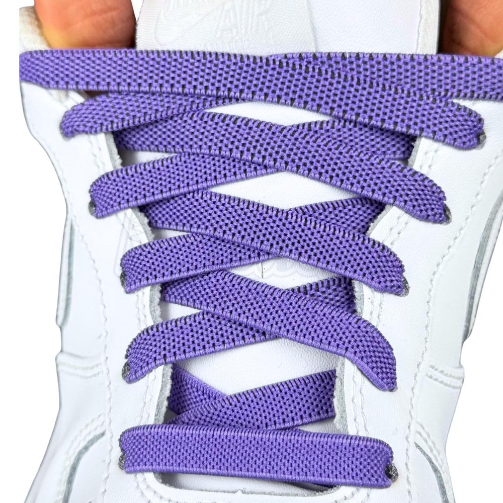 Elastische veters onzichtbaar strikken plat 9mm onzichtbare clipjes paars met stretch uitgerekt