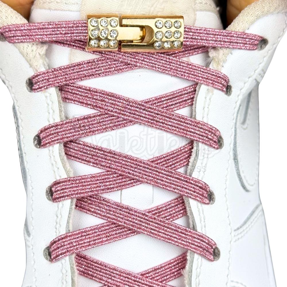 Elastische veters zonder strikken bling bling 6mm haak sluiting roze met stretch uitgerekt