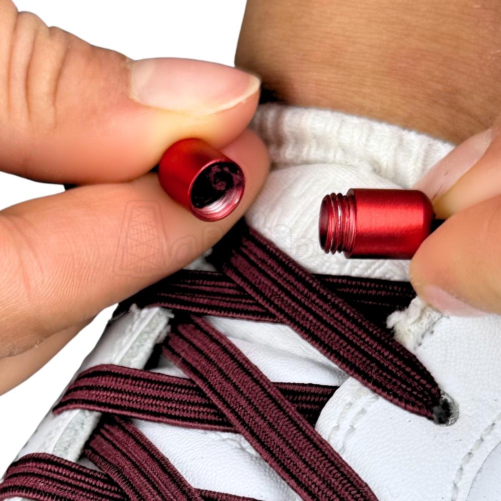 Elastische veters zonder strikken plat 7mm capsule sluiting wijnrood detailfoto van hoe de sluiting werkt