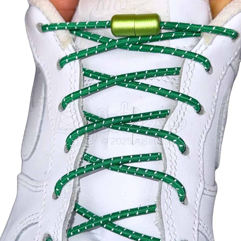 Elastische veters zonder strikken reflecterend 3mm capsule sluiting groen met stretch uitgerekt