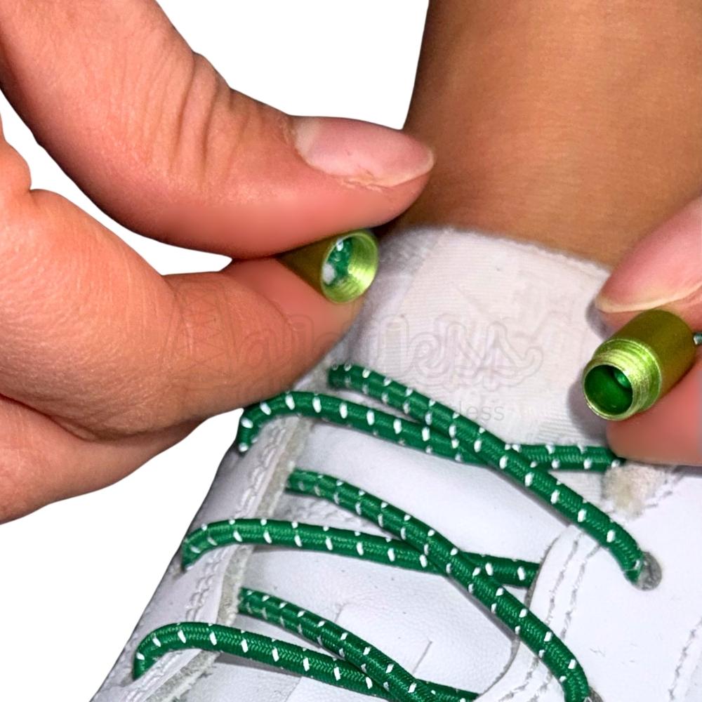 Elastische veters zonder strikken reflecterend 3mm capsule sluiting groen detailfoto van hoe de sluiting werkt