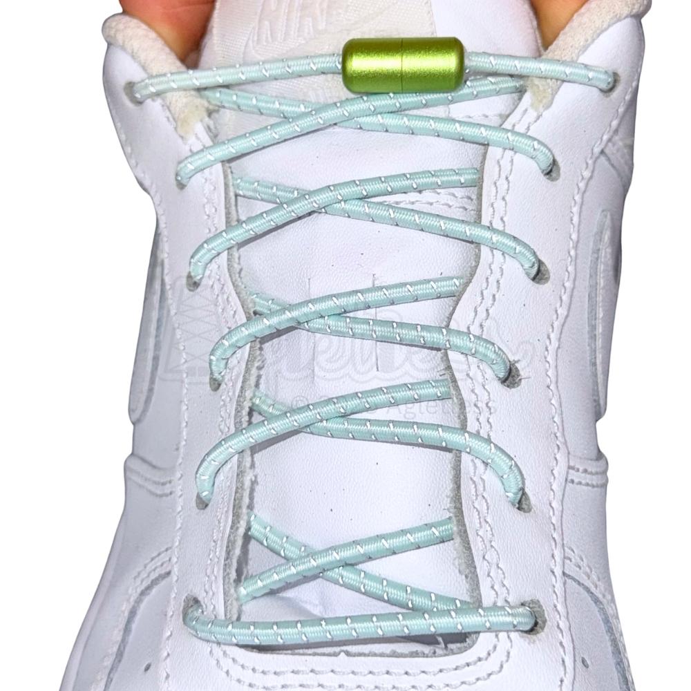 Elastische veters zonder strikken reflecterend 3mm capsule sluiting lichtgroen met stretch uitgerekt