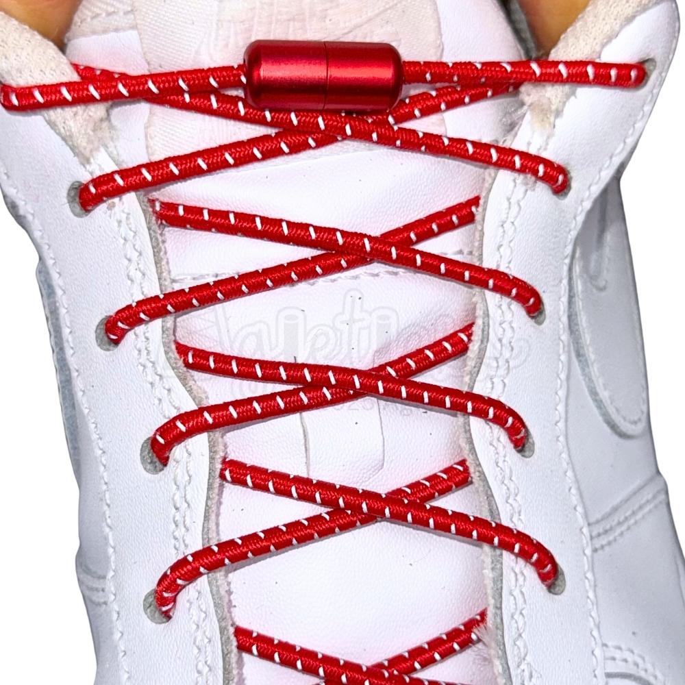 Elastische veters zonder strikken reflecterend 3mm capsule sluiting rood met stretch uitgerekt