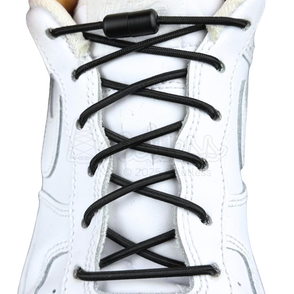 Elastische veters zonder strikken rond 3mm capsule sluiting zwart met stretch uitgerekt