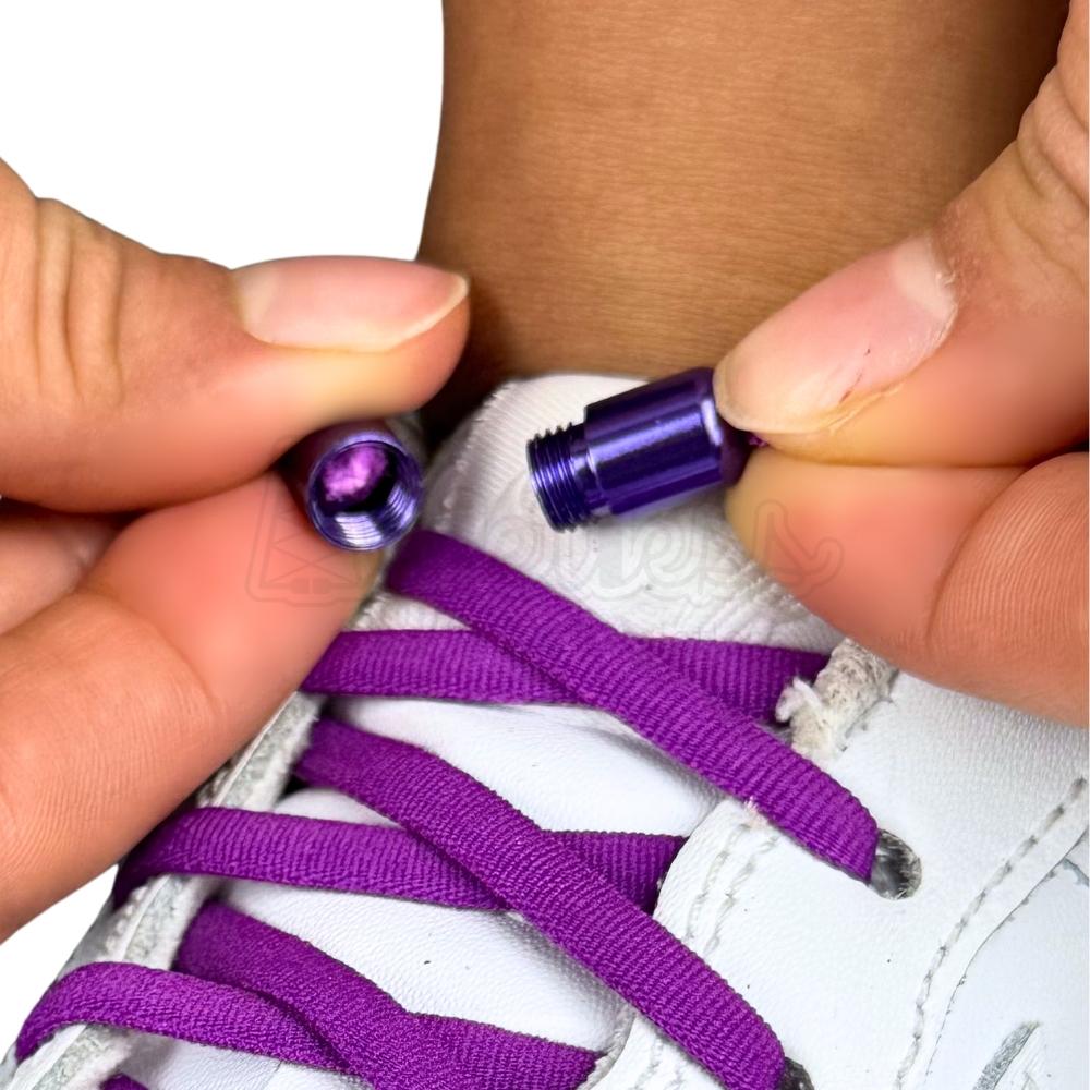 Elastische veters zonder strikken rond 5mm capsule sluiting paars detailfoto van hoe de sluiting werkt