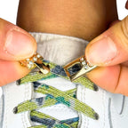 Elastische veters zonder strikken bling bling 6mm haak sluiting splash detailfoto van hoe de sluiting werkt