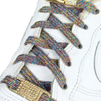 Elastische veters zonder strikken bling bling 6mm haak sluiting zevenkleurig geregen in witte Nike Air Force 1