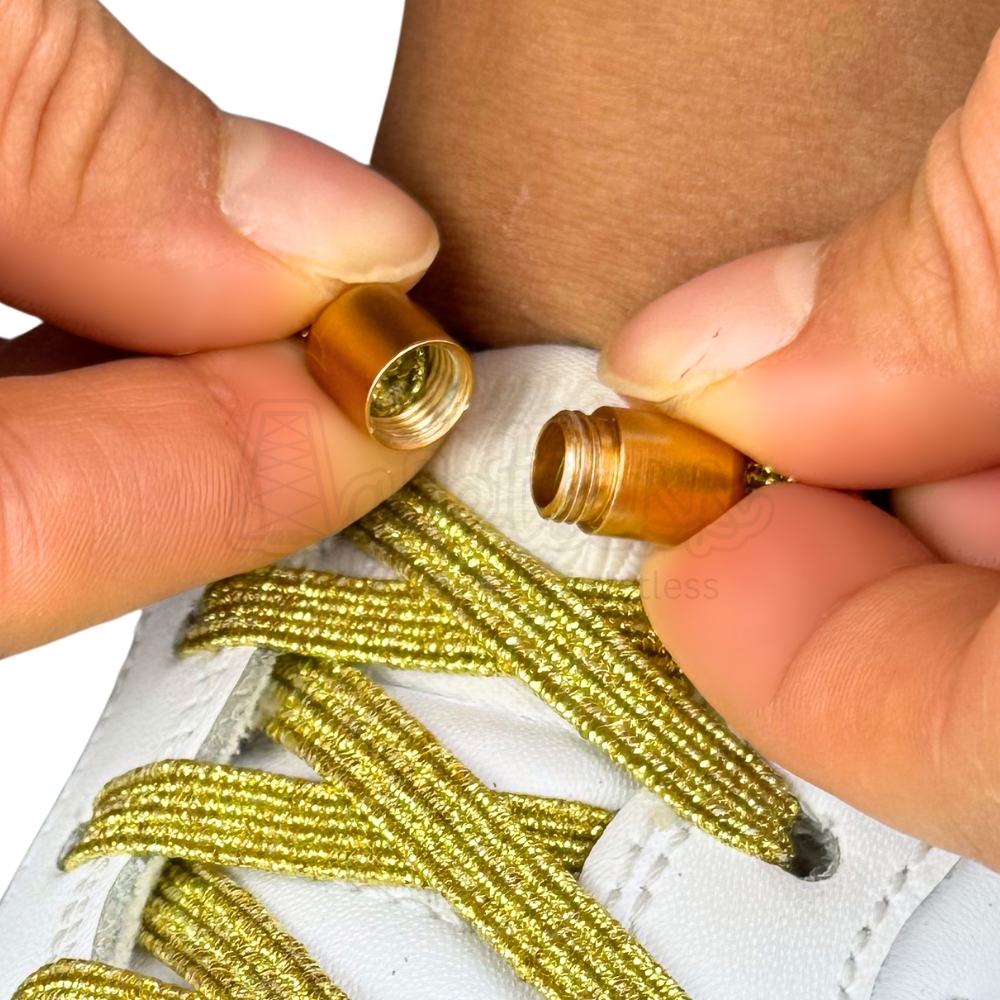 Elastische veters zonder strikken glitter 6mm capsule sluiting goud detailfoto van hoe de sluiting werkt