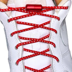 Elastische veters zonder strikken reflecterend 3mm capsule sluiting rood met stretch uitgerekt