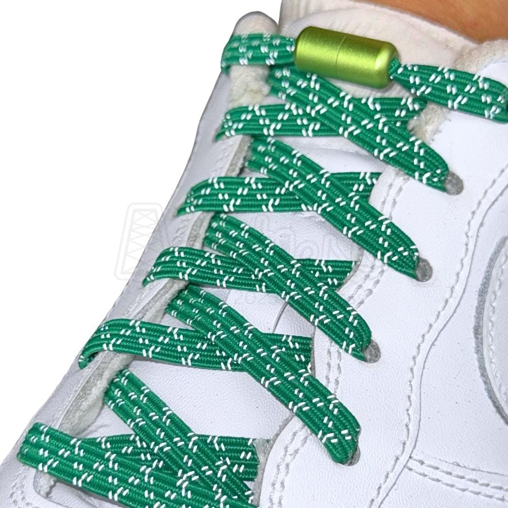 Elastische veters zonder strikken reflecterend 7mm capsule sluiting groen detailfoto van hoe de sluiting werkt