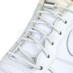 Elastische veters zonder strikken rond 3mm capsule sluiting wit geregen in witte Nike Air Force 1