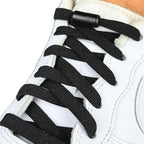 Elastische veters zonder strikken vintage 8mm capsule sluiting zwart geregen in witte Nike Air Force 1