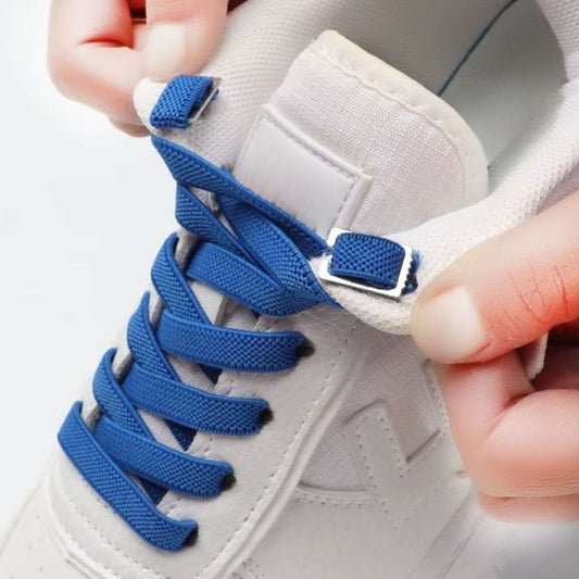 platte elastische veters blauw 9mm met onzichtbare clipjes gerekt